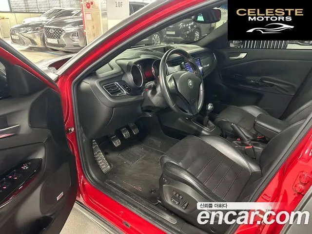 ALFA ROMEO 1.7 2012 — photo 13 sur 26