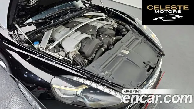 ASTON MARTIN 6.0 V12 2010 — photo 6 sur 20