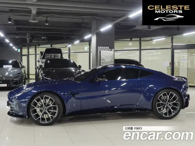 ASTON MARTIN 24.0 V8 Coupé 2025 — photo 2 sur 21