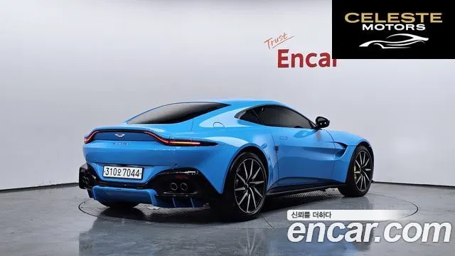 ASTON MARTIN 24.0 V8 Coupé 2019 — photo 2 sur 20