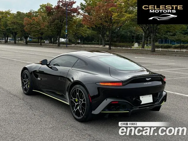 ASTON MARTIN 24.0 V8 Coupé 2020 — photo 2 sur 26