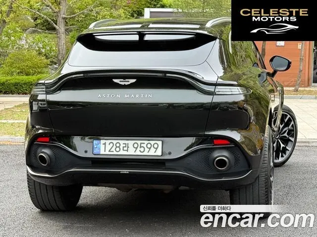 ASTON MARTIN DBX 4.0 V8 2021 — photo 4 sur 26