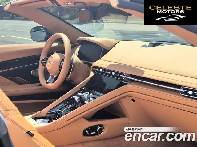 ASTON MARTIN DB12 4.0 V8 2025 — photo 11 sur 26