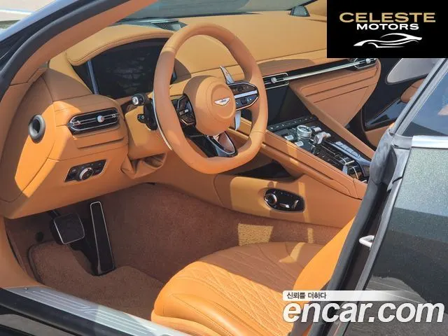 ASTON MARTIN DB12 4.0 V8 2025 — photo 16 sur 26