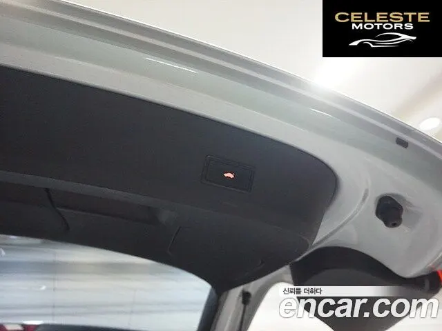 AUDI Q7 3.0 TDI Quattro 2009 — photo 8 sur 24