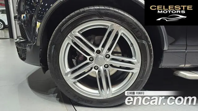 AUDI Q7 4.2 TDI Quattro 2012 — photo 5 sur 20