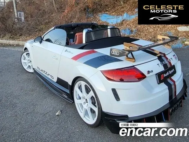 AUDI TT (8S) Roadster 45 TFSI Quattro 2016 — photo 8 sur 26
