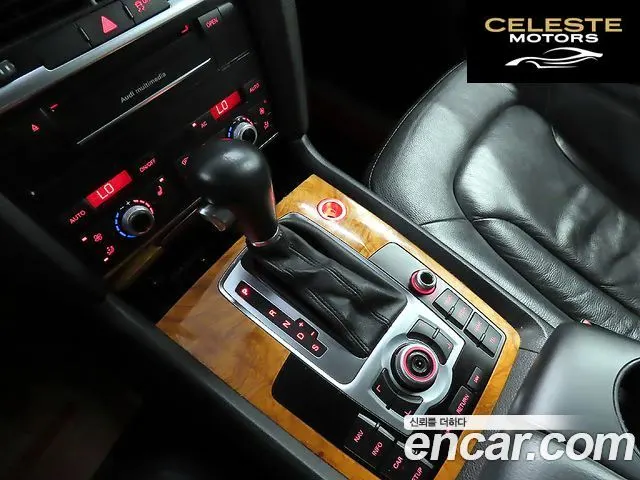 AUDI Q7 3.0 TDI Quattro 2011 — photo 14 sur 26