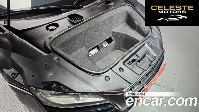 AUDI R8 5.2 V10 Spyder 2012 — photo 19 sur 20