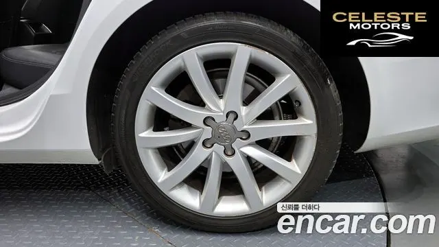 AUDI A4 2.0 TDI Quattro Dynamic 2013 — photo 5 sur 20