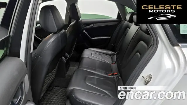 AUDI A4 2.0 TDI Quattro Dynamic 2013 — photo 12 sur 20