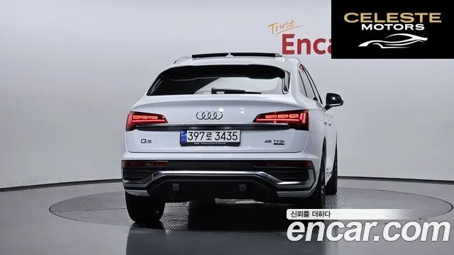 AUDI Q5 (FY) 45 TFSI Quattro Premium Sportback 2023 — photo 4 sur 26