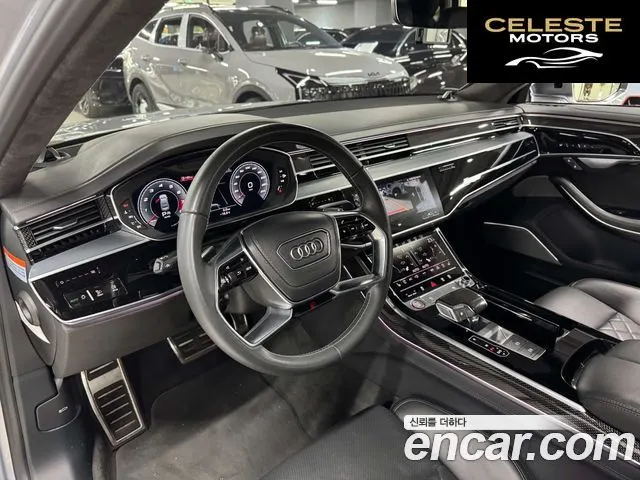 AUDI S8 (D5) 4.0 TFSI Quattro LWB 2020 — photo 4 sur 26