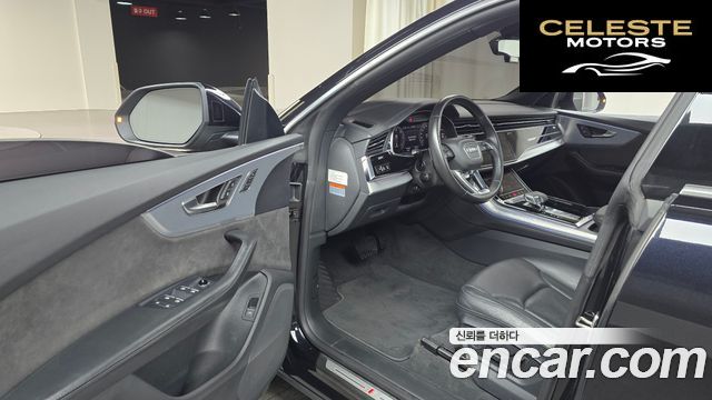 AUDI Q8 (4M) 45 TDI Quattro Premium 2020 — photo 10 sur 20