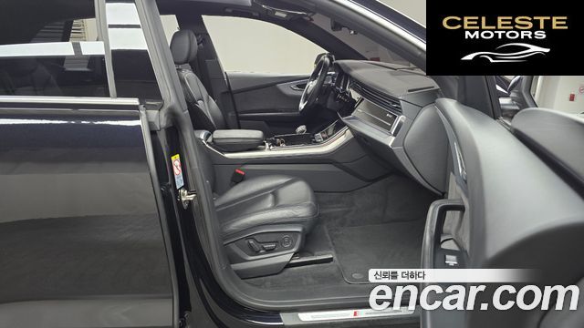 AUDI Q8 (4M) 45 TDI Quattro Premium 2020 — photo 11 sur 20