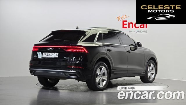 AUDI Q8 (4M) 45 TDI Quattro Premium 2020 — photo 2 sur 20