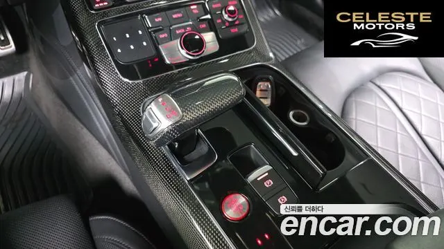 AUDI S8 4.0 TFSI Quattro 2013 — photo 9 sur 20