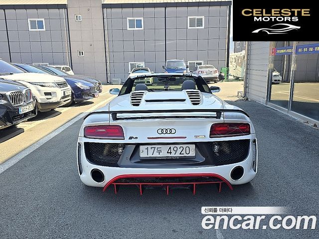 AUDI R8 5.2 V10 Spyder 2015 — photo 5 sur 26