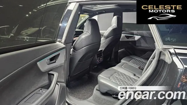AUDI Q8 (4M) 50 TDI Quattro Premium 2023 — photo 13 sur 20