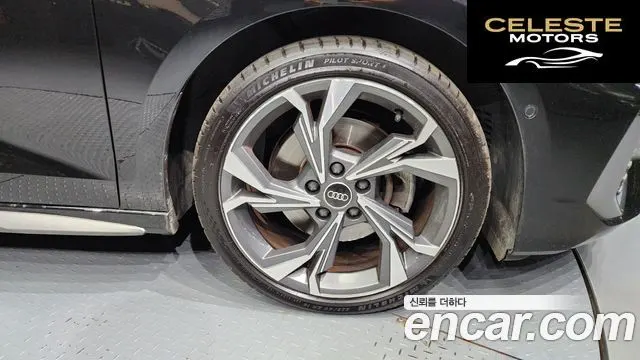 AUDI A3 (8Y) 40 TFSI Premium 2023 — photo 5 sur 20