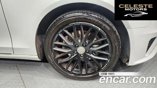 AUDI A4 35 TDI Quattro Edition 2015 — photo 5 sur 20