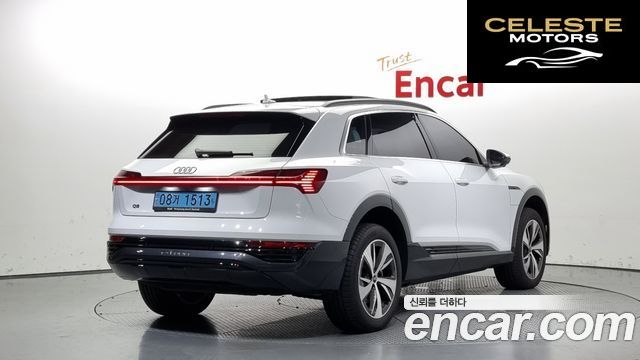 AUDI Q8 e-(GE) 55 Quattro 2024 — photo 2 sur 20