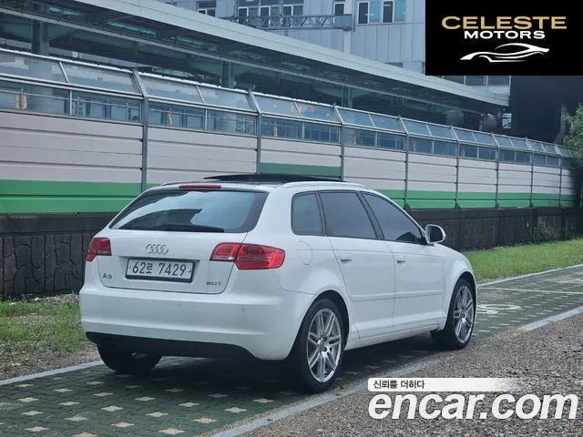 AUDI A3 2.0 TFSI Dynamic 2009 — photo 2 sur 24