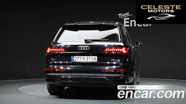 AUDI Q7 (4M) 55 TFSI Quattro Premium 2023 — photo 4 sur 20