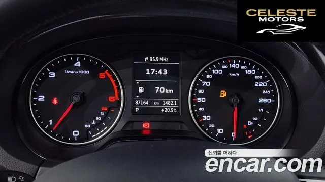 AUDI A3 25 TDI Dynamic 2015 — photo 8 sur 20