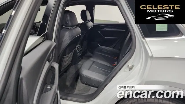AUDI Q5 (FY) 45 TFSI Quattro Premium 2020 — photo 11 sur 20