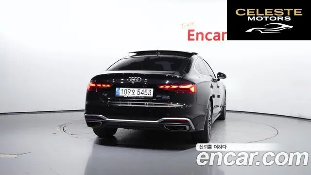 AUDI A5 (F5) 40 TFSI Quattro Premium Sportback 2023 — photo 4 sur 20
