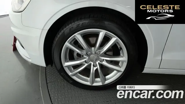 AUDI A3 35 TDI Dynamic 2016 — photo 5 sur 20