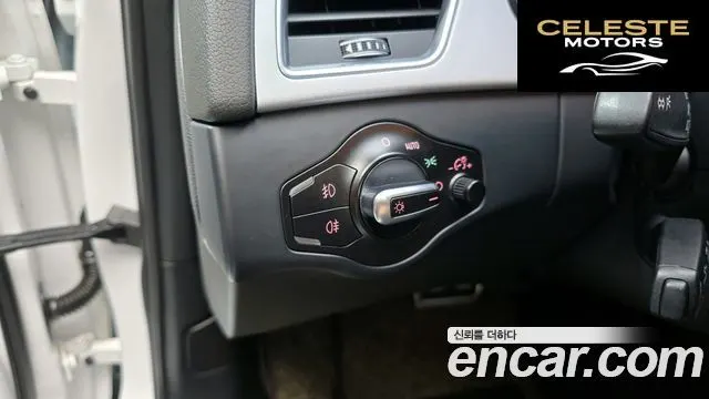 AUDI A4 30 TDI Dynamic 2015 — photo 17 sur 20