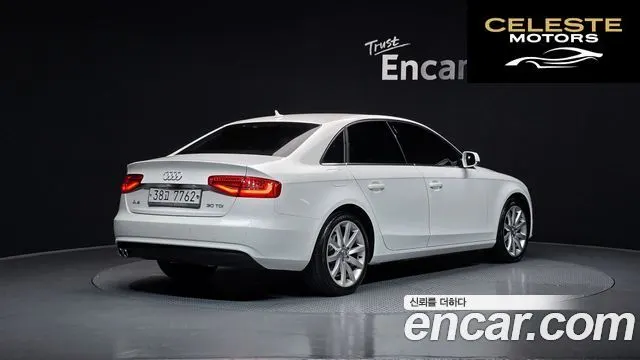 AUDI A4 30 TDI Dynamic 2015 — photo 2 sur 20
