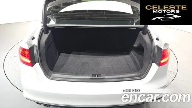 AUDI A4 35 TDI Quattro Dynamic 2015 — photo 20 sur 26