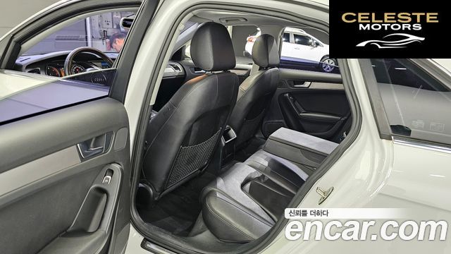 AUDI A4 30 TDI Dynamic 2015 — photo 11 sur 26