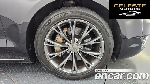 AUDI A8 3.0 TFSI Quattro LWB 2011 — photo 5 sur 20