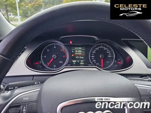 AUDI A4 30 TDI 2015 — photo 17 sur 24