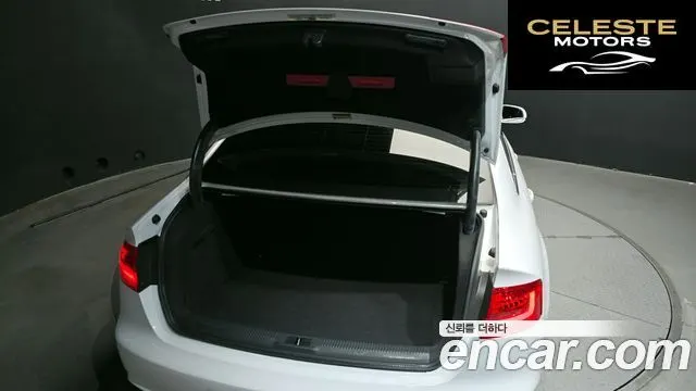 AUDI A4 30 TDI 2015 — photo 20 sur 20