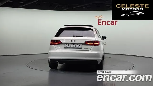 AUDI A3 25 TDI Dynamic Sportback 2015 — photo 4 sur 20
