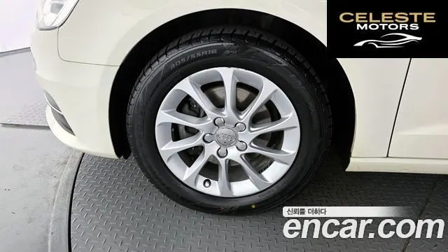 AUDI A3 25 TDI Dynamic Sportback 2015 — photo 5 sur 20