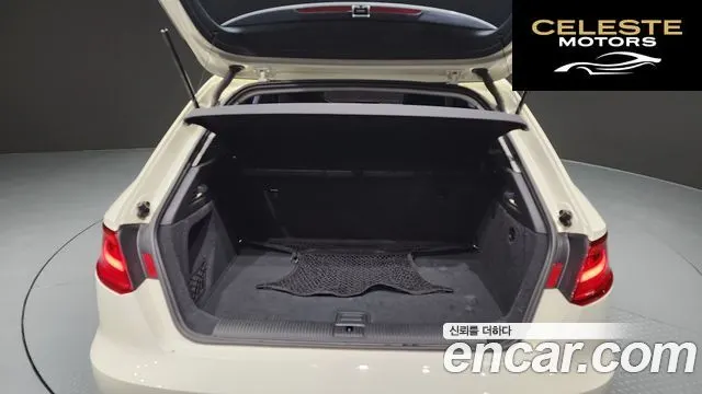 AUDI A3 25 TDI Dynamic Sportback 2015 — photo 20 sur 20