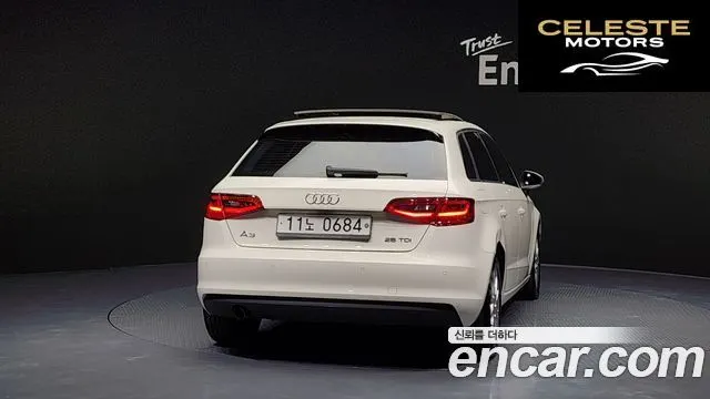 AUDI A3 25 TDI Dynamic Sportback 2015 — photo 4 sur 20