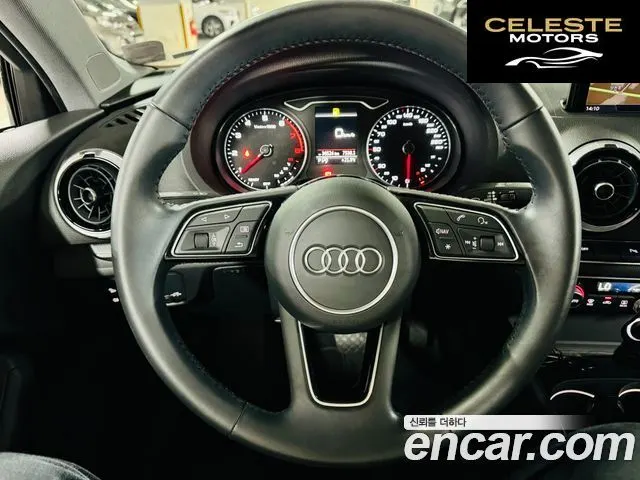 AUDI A3 40 TFSI 2018 — photo 8 sur 26
