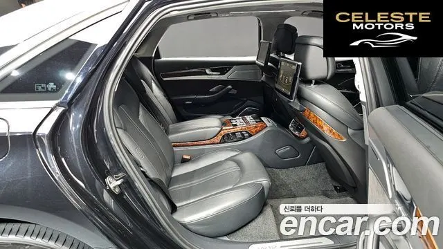 AUDI A8 6.3 FSI Quattro LWB 2011 — photo 12 sur 26