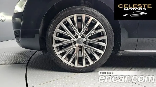 AUDI A8 6.3 FSI Quattro LWB 2011 — photo 5 sur 26