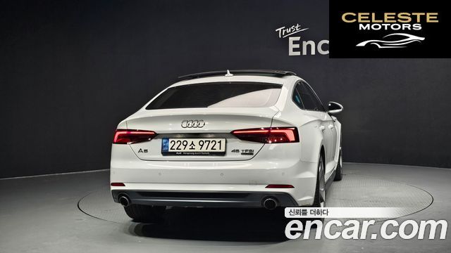 AUDI A5 (F5) 45 TFSI Quattro Premium Sportback 2019 — photo 4 sur 20