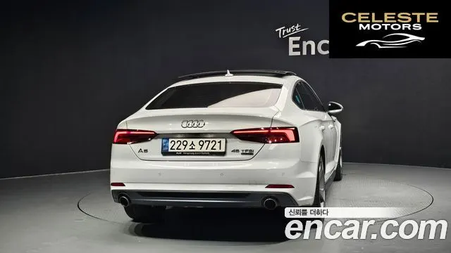 AUDI A5 (F5) 45 TFSI Quattro Premium Sportback 2019 — photo 4 sur 20