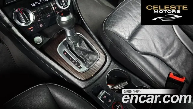 AUDI Q3 35 TDI Quattro Dynamic 2015 — photo 9 sur 20