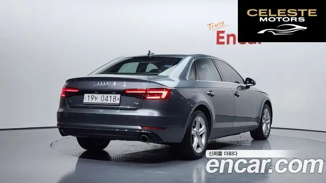 AUDI A4 (B9) 45 TFSI Premium 2016 — photo 2 sur 20